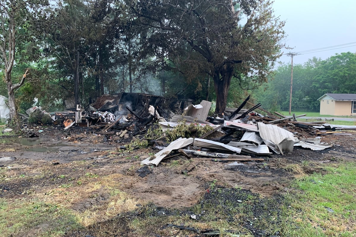 preloaded gallery image