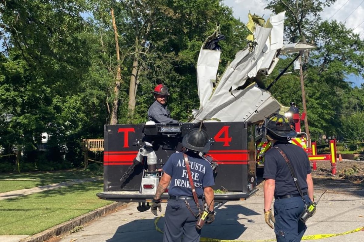 preloaded gallery image